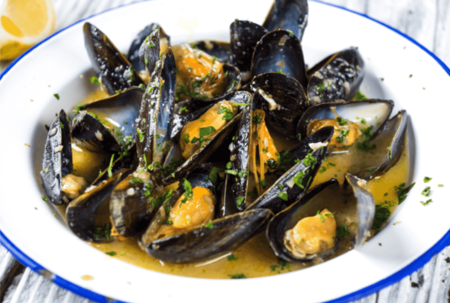 Mussels in Raspberry Balsamic and Garlic Butter